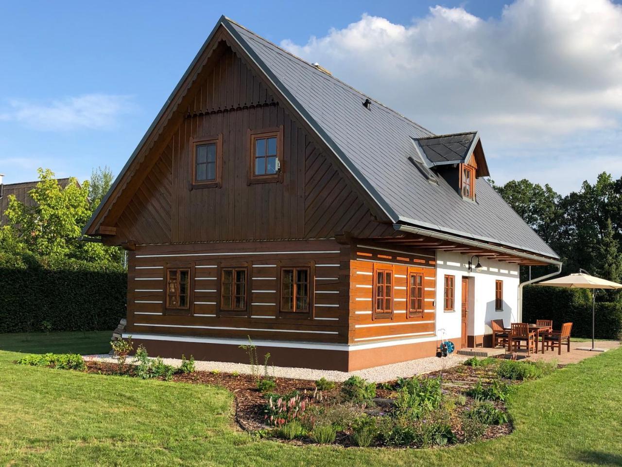 Chalupa Vrchlabi — 4-Star Luxury Hotel in Vrchlabi, Czech Republic