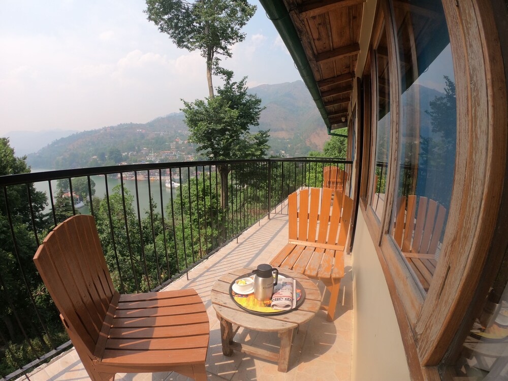 Monolith Resort - last minute hotel in Naini Tal