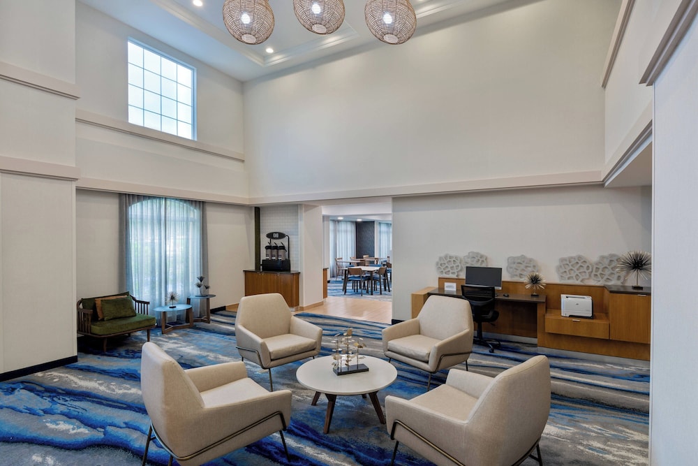 Fairfield Inn & Suites by Marriott Clearwater - photo 4