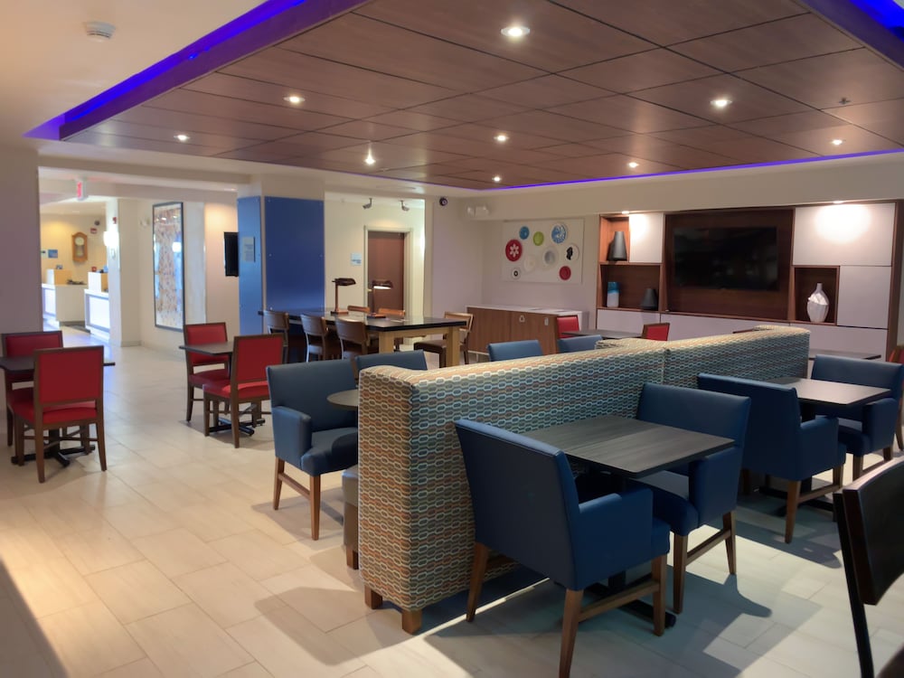 Holiday Inn Express & Suites Exmore Eastern Shore by IHG - photo 29