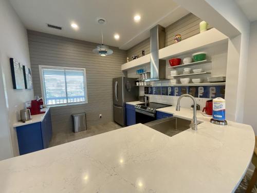 Mod And Fun Villa With Full Access To All Resort Amenities 9ewc 2 Bedroom Villa - photo 22