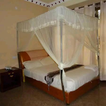 Makutano Hotel in Kampala, Republic of Uganda