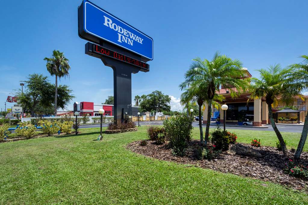 Rodeway Inn Port Richey North — hotel in Port Richey