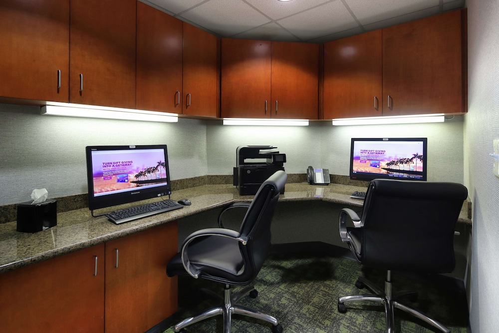 Hampton Inn & Suites Tucson East Williams Center - photo 36
