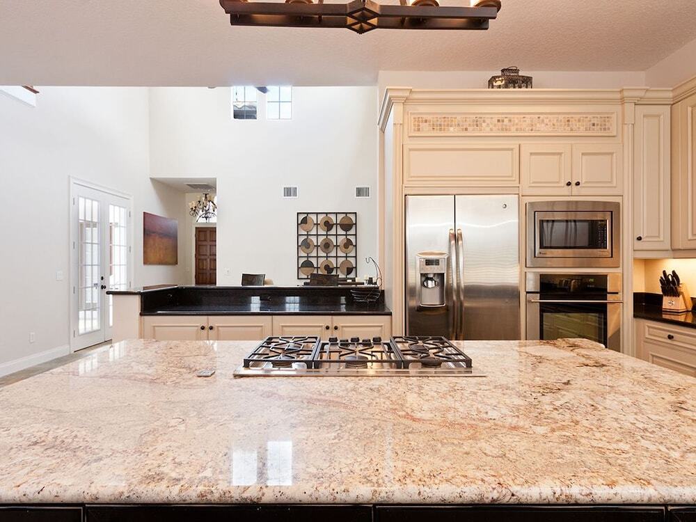 Starmark Luxury Collection Mansions At Reunion - photo 8