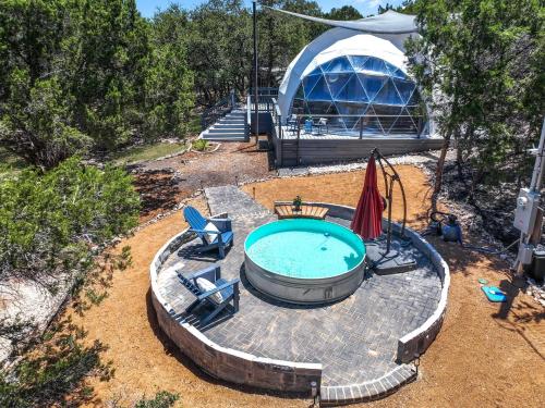 Stardome - carbon neutral hotel in Unknown City