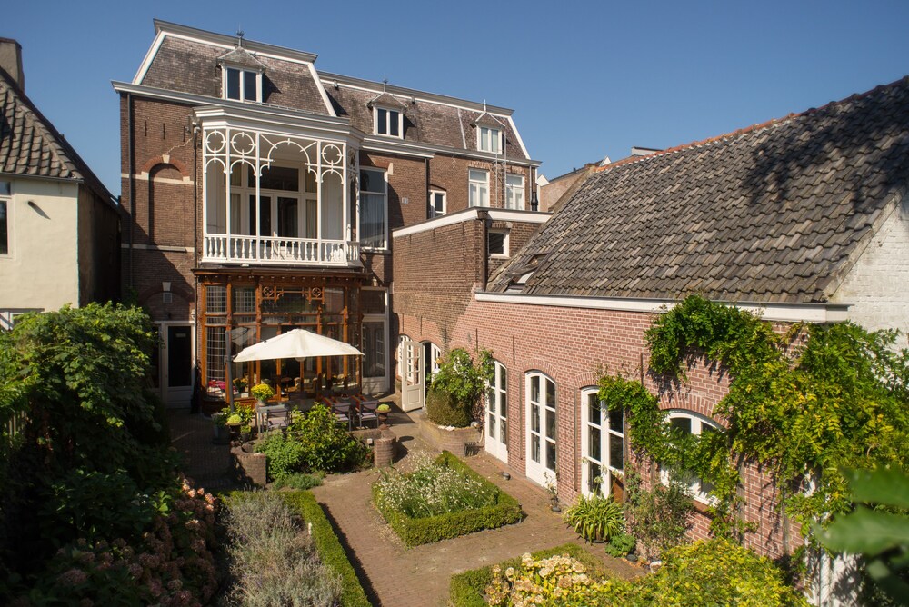 Boutique Hotel De Blauwe Pauw in 'S-Hertogenbosch, Netherlands