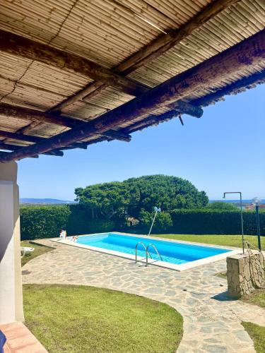 Villa del Tramonto Piscina privata — 4-Star Luxury Hotel in Stintino, Italy