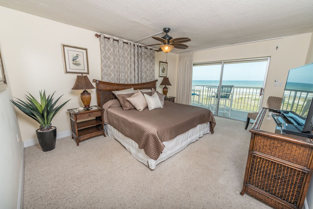 Spanish Main 39 — Cocoa Beach — photo 4