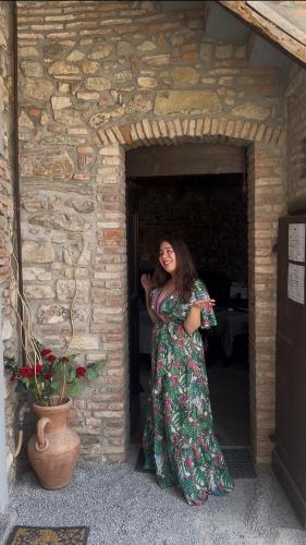 La Corte Rooms and Home Restaurant free parking 10 minutes to the lake and centre — 4-Star Luxury Hotel in Como, Italy