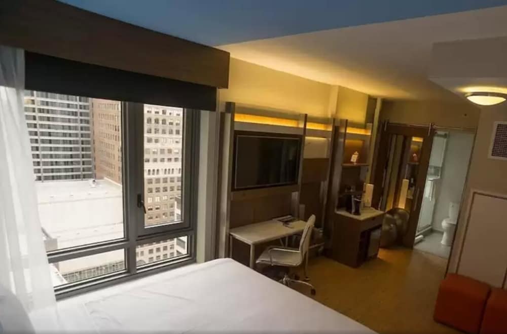 EVEN Hotel New York Times Square South by IHG - photo 12