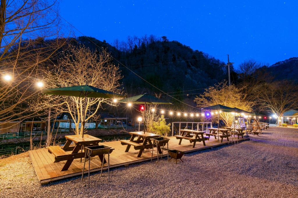 Gangchon Gwangwang Nongwon Glamping — 4-Star Luxury Hotel in Chuncheon, South Korea