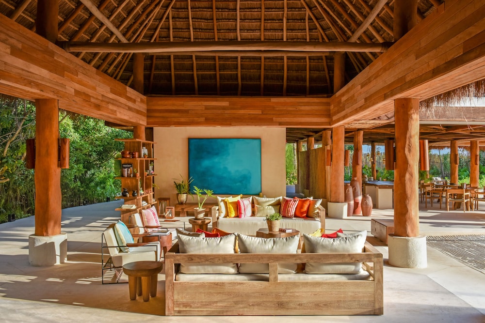 Beach bar