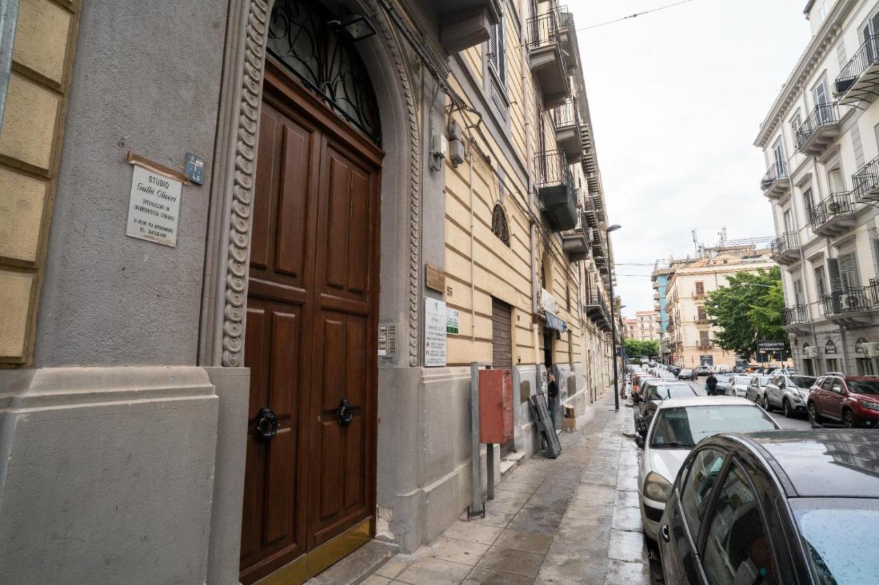 B&B Handy Palermo — 4-Star Luxury Hotel in Palermo, Italy