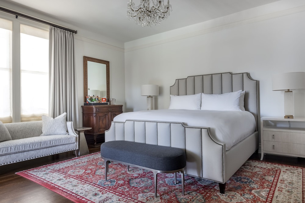 La Colombe d'Or Hotel - photo 12