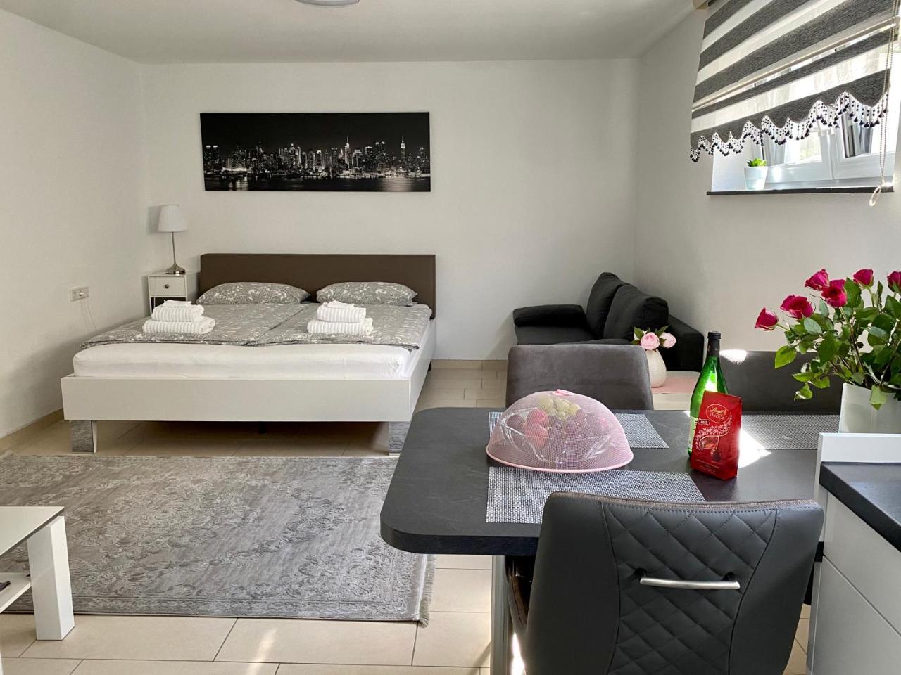 Casa Gazzo — 4-Star Luxury Hotel in Friedrichshafen, Germany