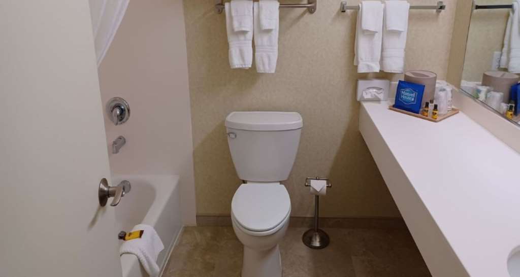 Surestay Hotel By Best Western Eureka - photo 16