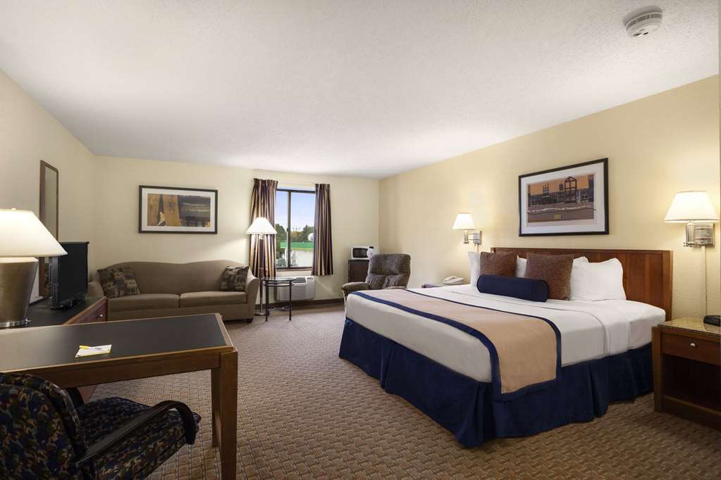 Days Inn by Wyndham Oglesby Starved Rock - photo 12