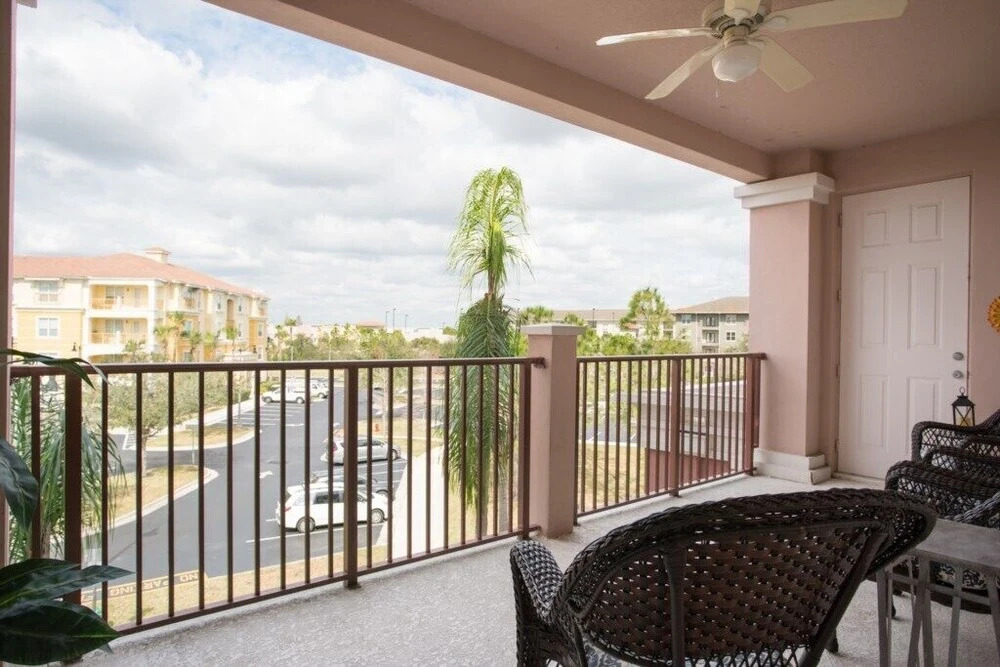 Stylish Vista Cay Luxury Diamond Next to Pool Near all theme Parks and walk to the Convention Center - photo 6