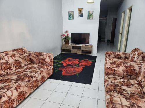 Taufiq 34 KLIA Sepang with 3 Airconds & Free Wi Fi in Banting, Malaysia