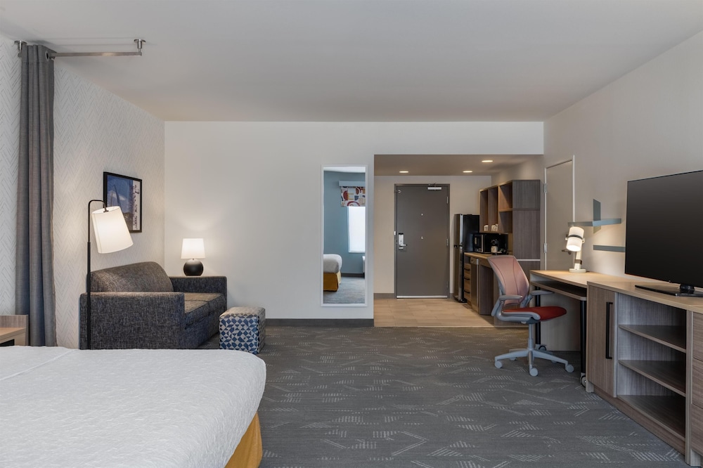 Home2 Suites By Hilton Ames - photo 14