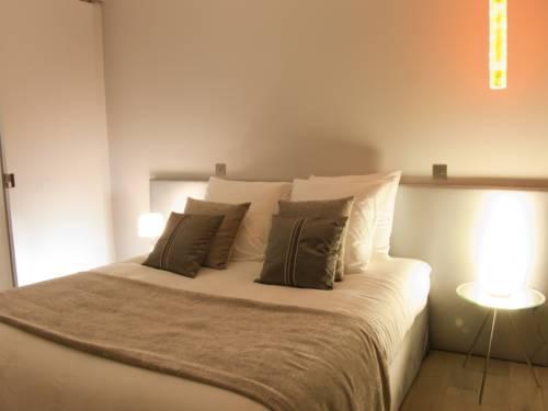 La Maison De L a — 4-Star Luxury Hotel in Paris, France