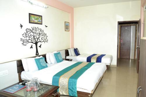 Hotel Neelkanth Residency in Gandhinagar, India