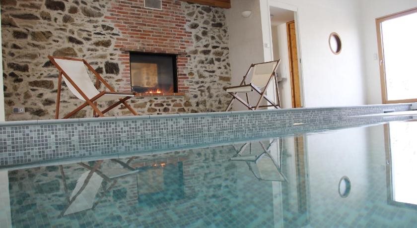 L'albatros A 15 Min Du Puy Du Fou — hotel in Mouchamps