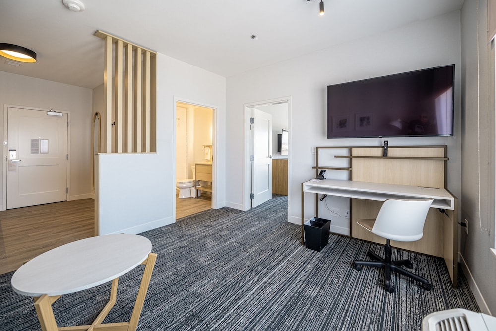 TownePlace Suites by Marriott Las Vegas North I 15 - photo 11
