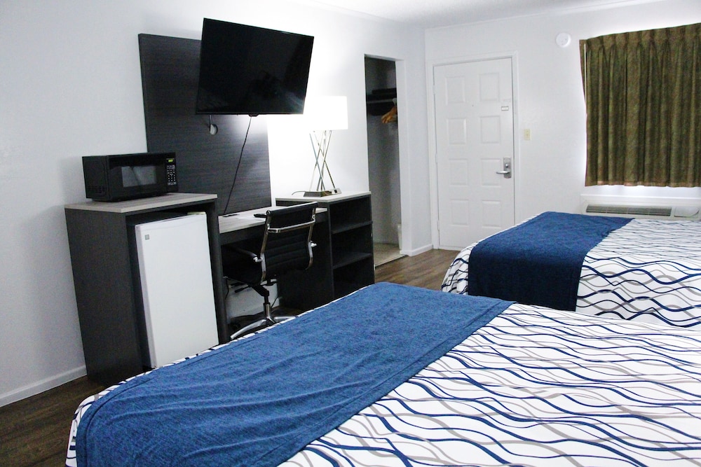 TexInn Motel - photo 5