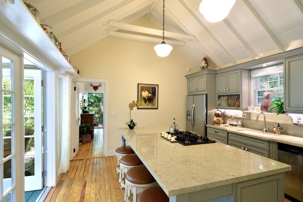 The Gardens Hotel - photo 12