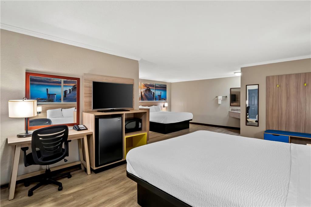 Days Inn by Wyndham Whitmore Lake Ann Arbor Brighton - photo 27