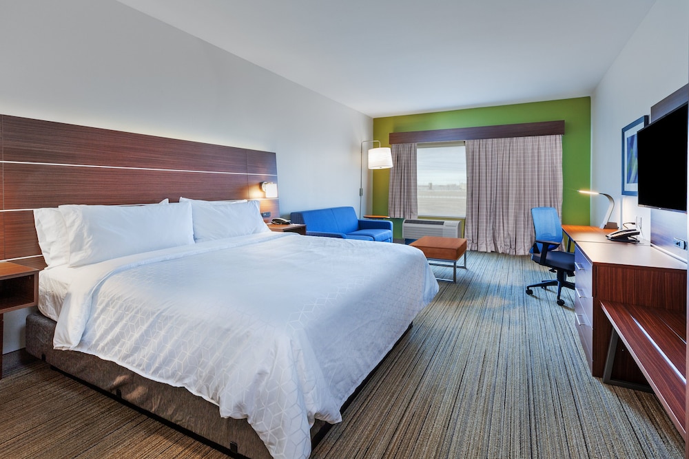 Holiday Inn Express & Suites Tulsa Northeast Owasso by IHG - photo 9