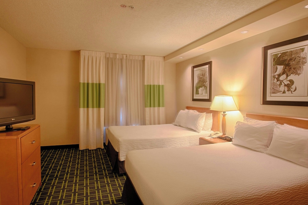 Fairfield Inn and Suites by Marriott Sierra Vista - photo 12