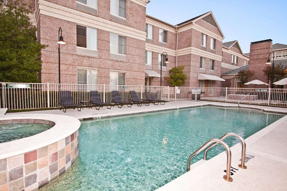 Hilton Garden Inn Dallas Addison - photo 27