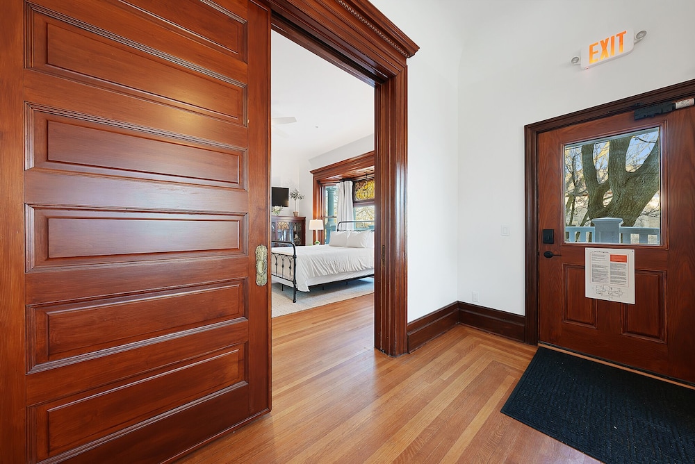 The Washington Boutique Hotel - photo 18