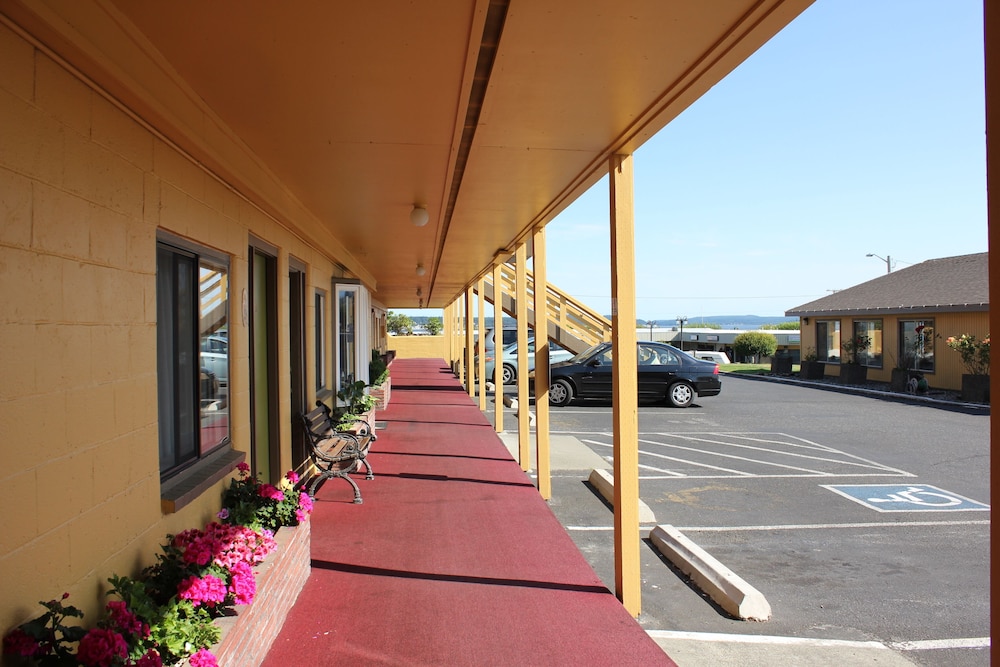 Port Townsend Inn - photo 127