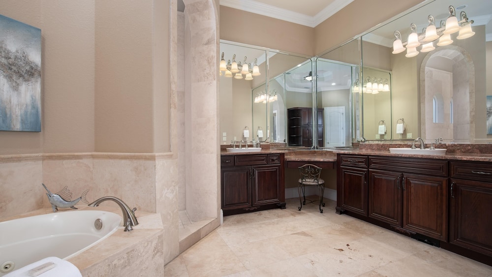 Palazzo by the Sea DBTS 36 Varazze Cay 3BR 3.5BA - photo 54