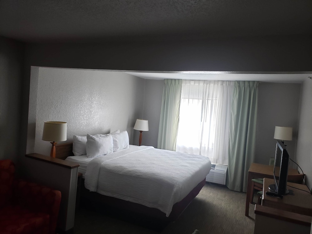 Country Inn & Suites by Radisson Fairview Heights IL - photo 24