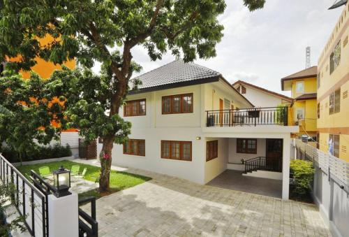 Birds Villa — 4-Star Luxury Hotel in Chiang Mai, Thailand