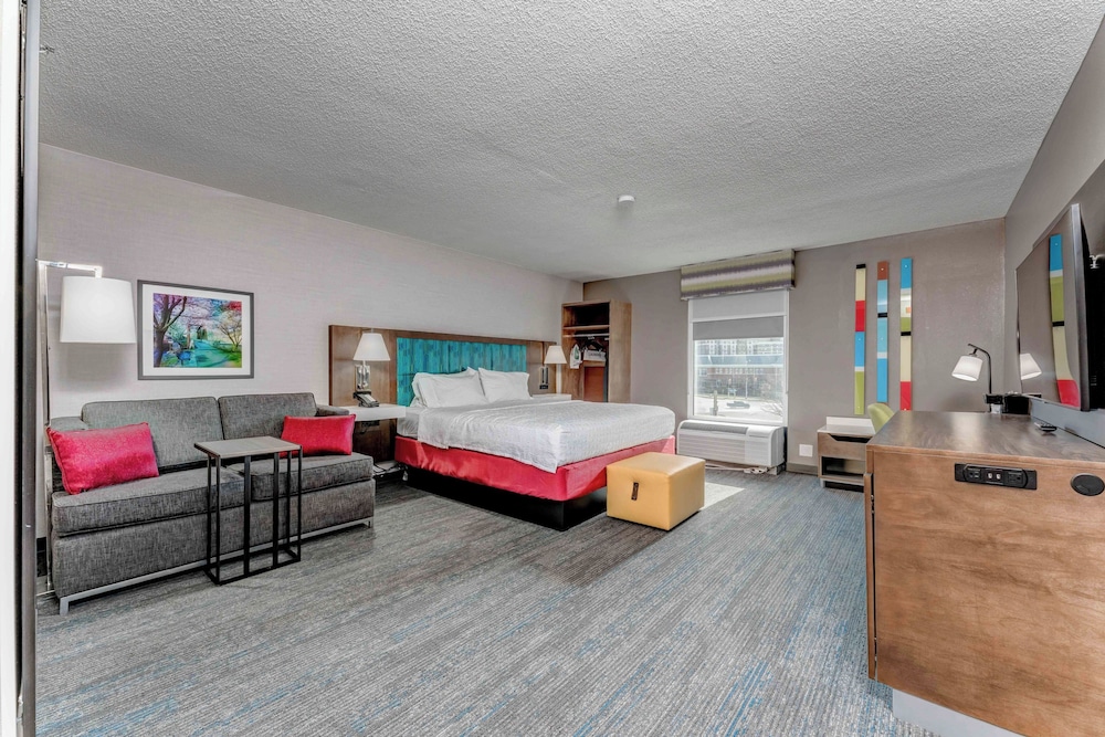 Hampton Inn Morgantown - photo 16