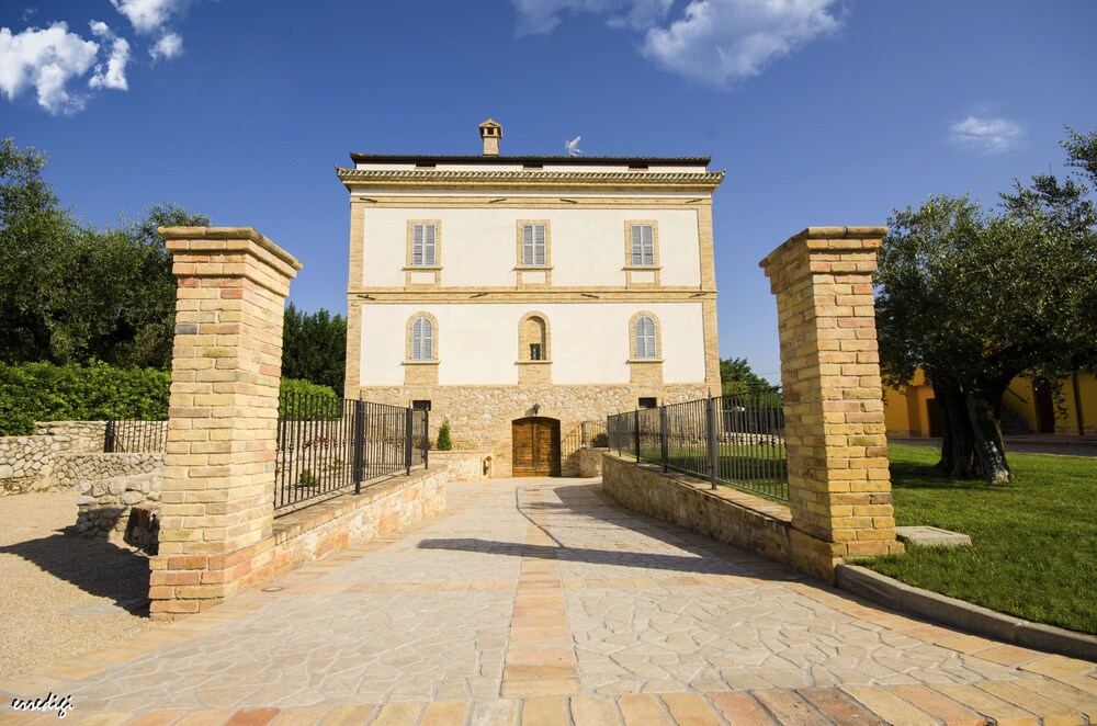 Agriturismo Il Casino di Remartello — hotel in Loreto Aprutino