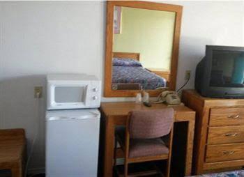 Roseburg Inn - photo 5