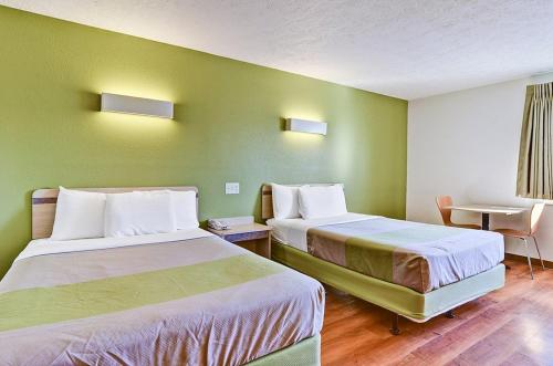 Economy Inn Pittsburgh Airport — hotel in Coraopolis