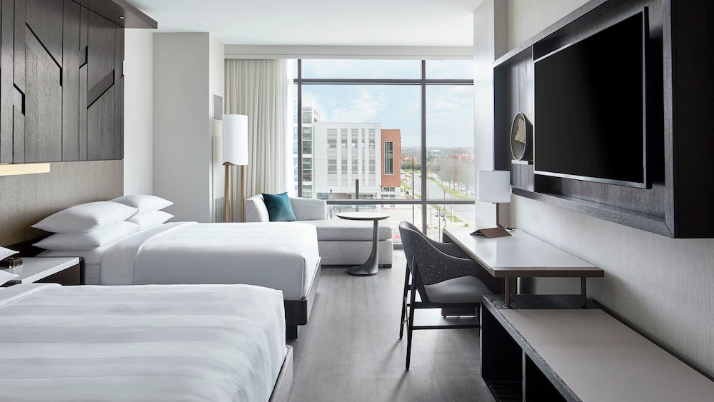 UNC Charlotte Marriott Hotel & Conference Center - photo 19
