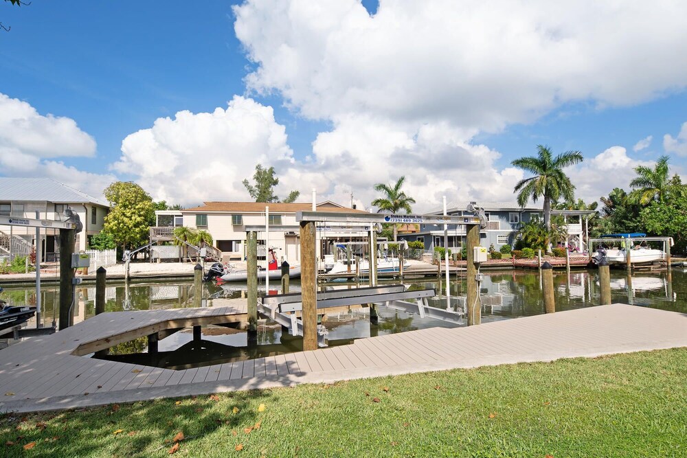 Blue Dolphin Estates - photo 11