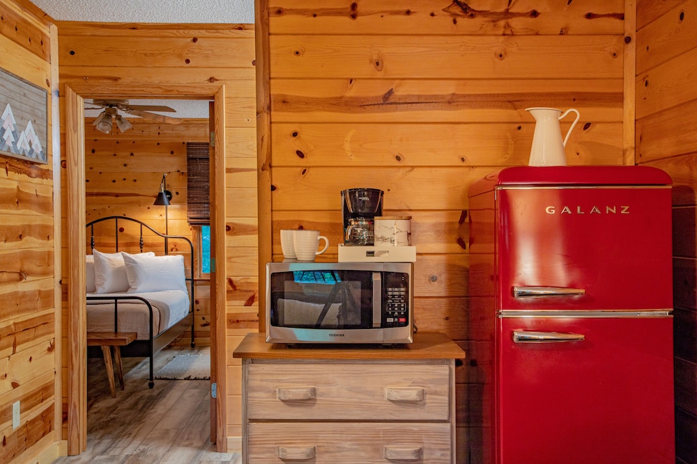 Mount Mitchell Eco Retreat - photo 13