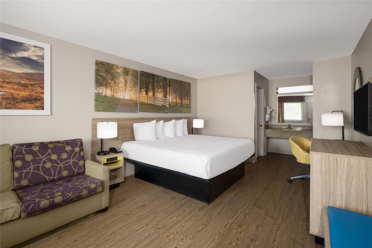 Days Inn by Wyndham Anderson - photo 21