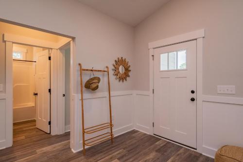 Suga Shack by Oak Island Accommodations - photo 20