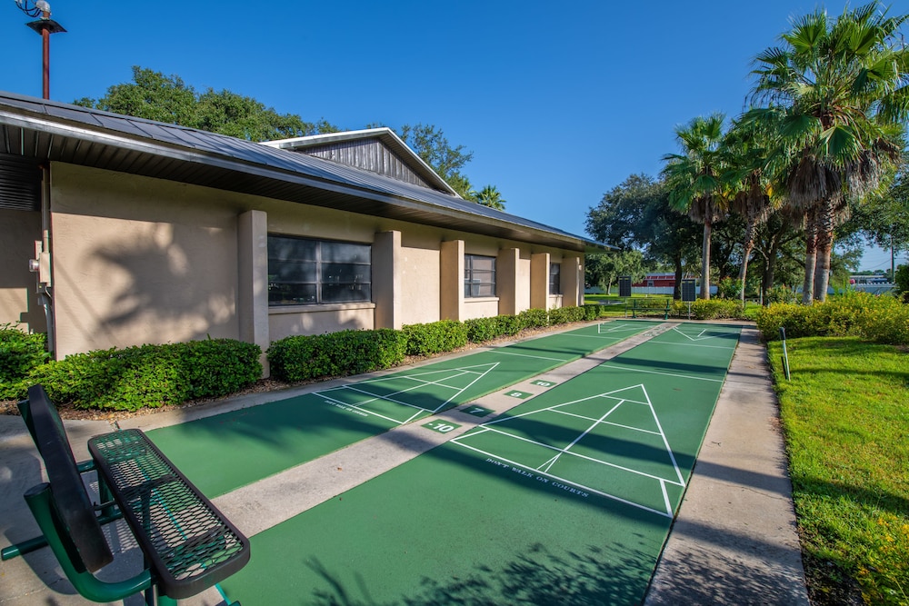 Tampa East RV Resort Campground - photo 12